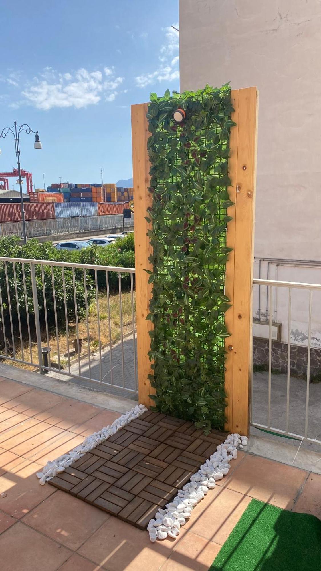 Giu Al Porto Apartment ซาแลร์โน ภายนอก รูปภาพ