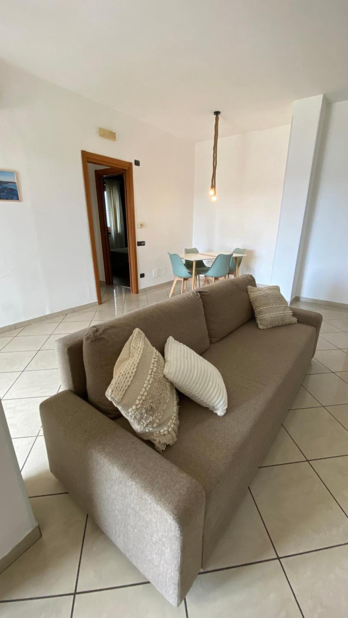 Giu Al Porto Apartment ซาแลร์โน ภายนอก รูปภาพ